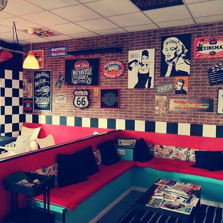 Open Hostel Madrid Ngoại thất bức ảnh