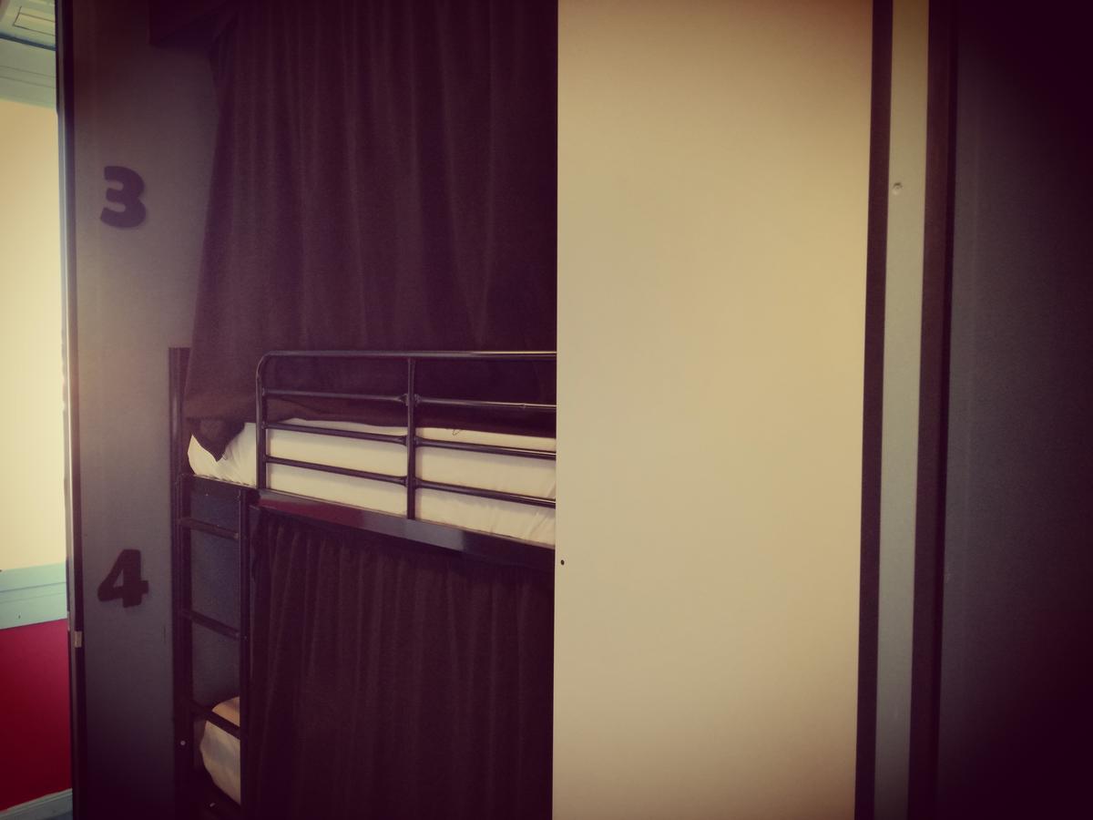 Open Hostel Madrid Ngoại thất bức ảnh